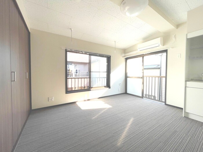 物件内観写真7　(居室)