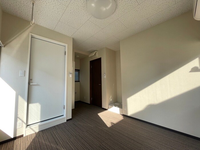 物件内観写真22　(居室)