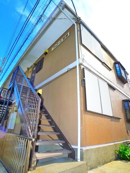 ファミーユ加藤外観写真