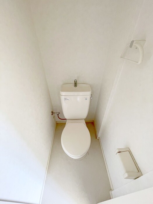 物件内観写真13　(トイレ)