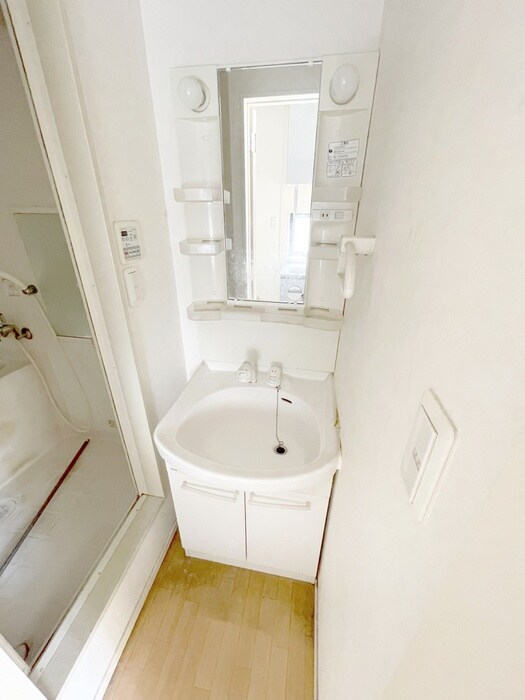 物件内観写真14　(洗面)