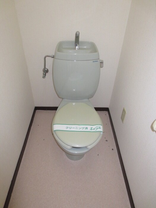 物件内観写真11　(トイレ)