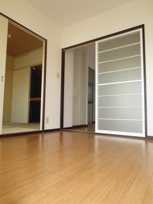 物件内観写真14　(居室)