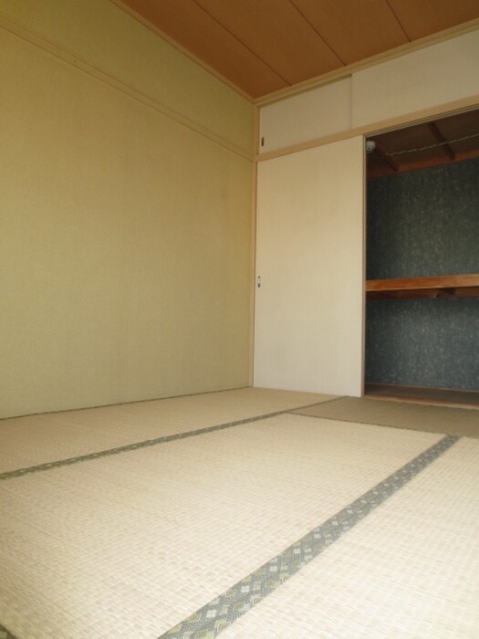 物件内観写真16　(居室)