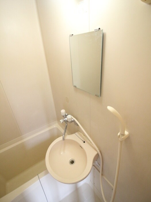 物件内観写真12　(洗面)