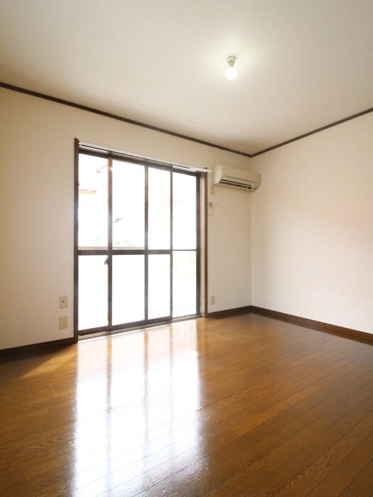 物件内観写真22　(居室)