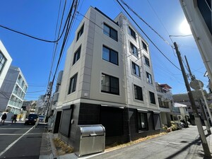 エルファーロ代々木上原Ⅲ外観写真