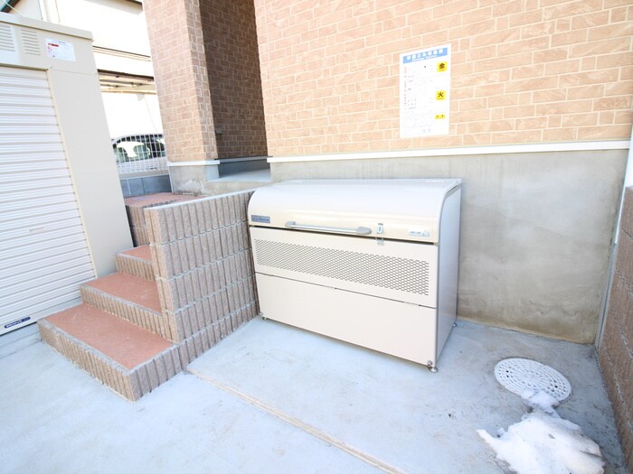 物件外観写真6　(建物設備)