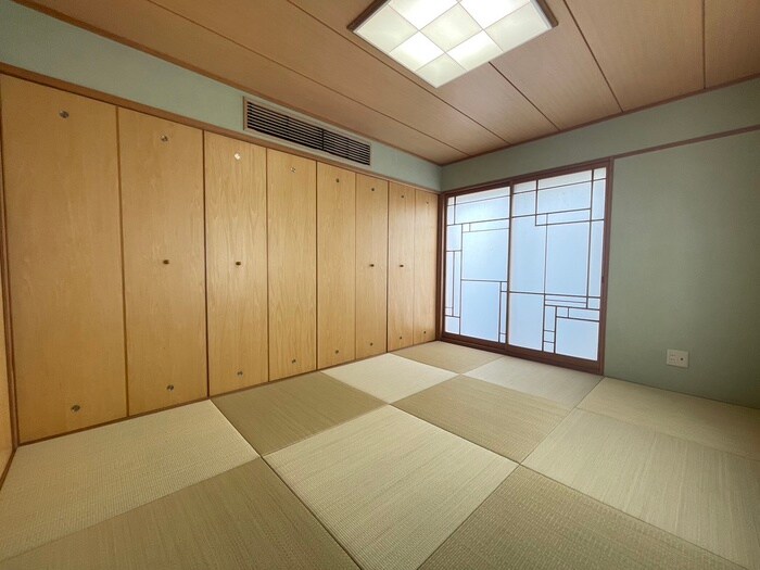 物件内観写真10　(居室)