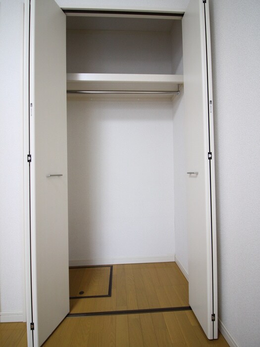 物件内観写真11　(収納)