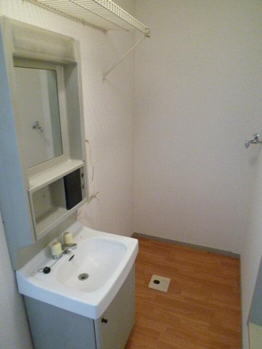 物件内観写真11　(洗面)