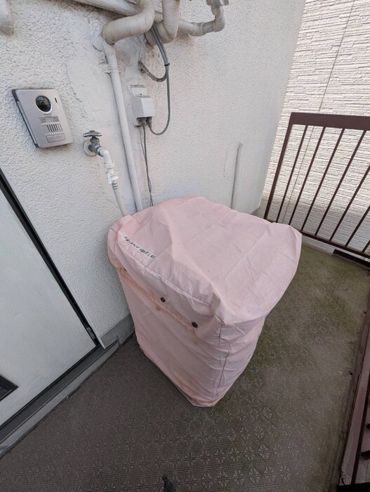 物件内観写真14　(洗濯機置場)