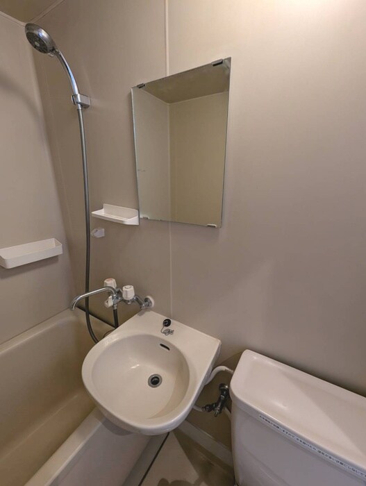 物件内観写真17　(洗面)