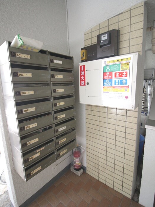 物件外観写真6　(建物設備)