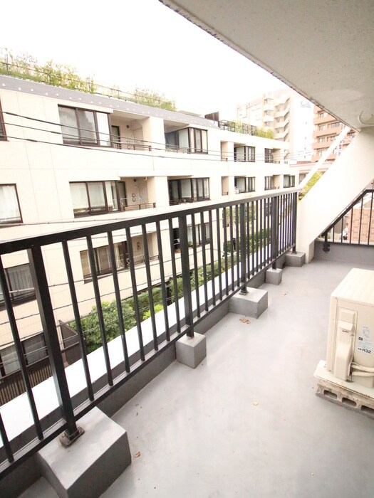 物件内観写真16　(ベランダ・バルコニー)