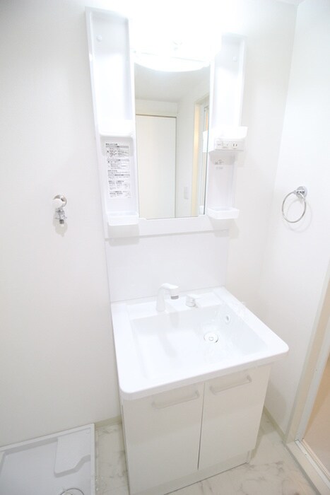 物件内観写真13　(洗面)
