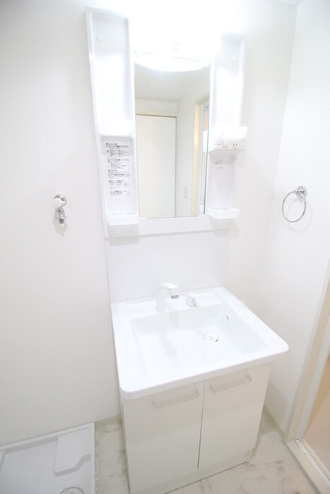 物件内観写真15　(洗面)