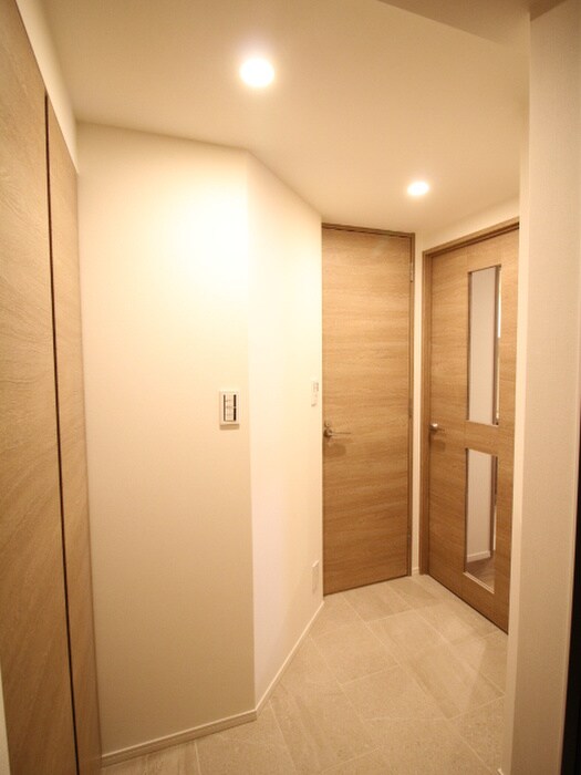 物件内観写真19　(玄関)