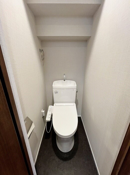 物件内観写真12　(トイレ)