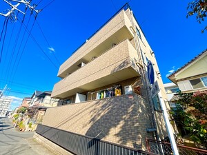 グレーンズフラット外観写真