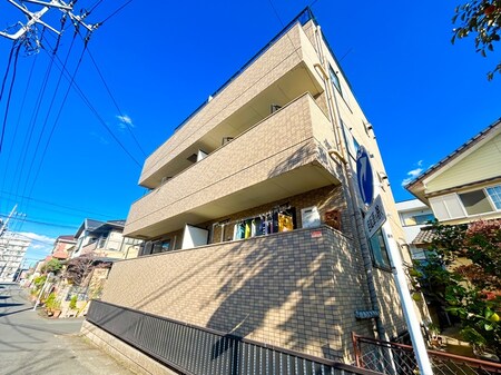 グレーンズフラット外観写真