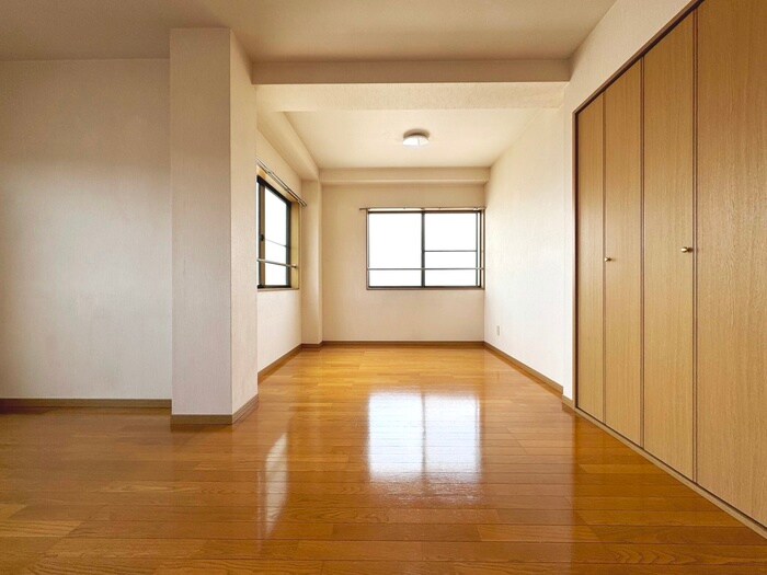 物件内観写真8　(居室)