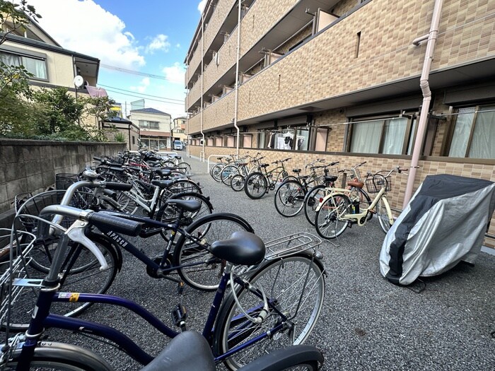 物件外観写真4　(周辺環境)