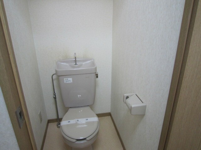 物件内観写真12　(トイレ)