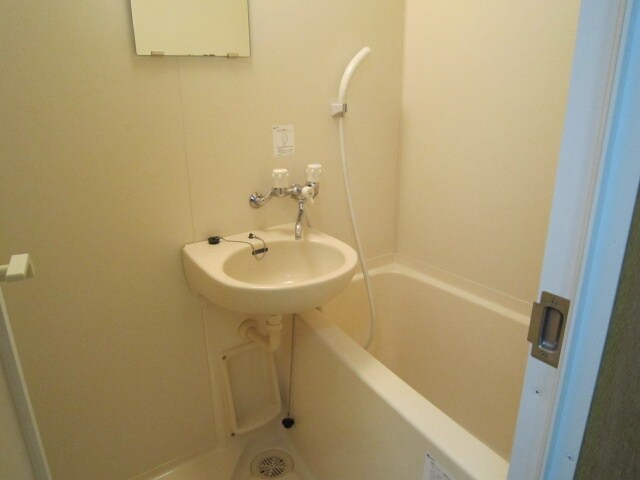 物件内観写真13　(バス／シャワールーム等)