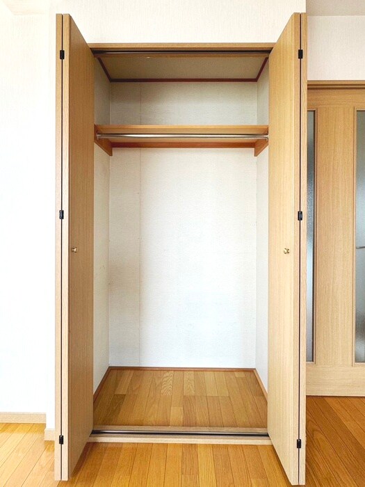 物件内観写真15　(収納)