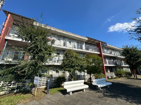 エルムコートＣ棟外観写真