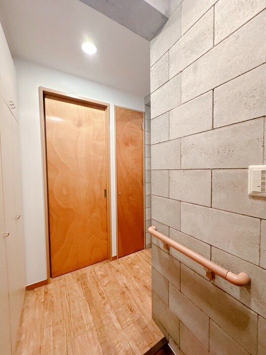 物件内観写真14　(廊下)