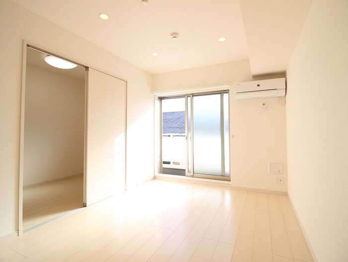 物件内観写真8　(内観写真)