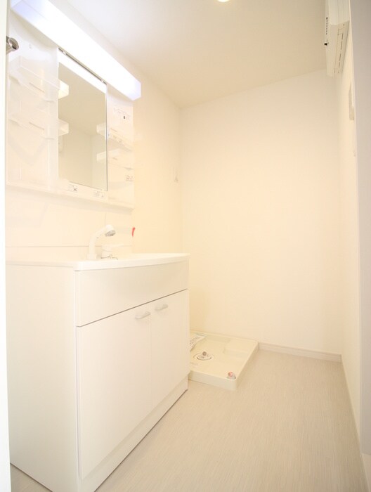 物件内観写真11　(洗面)