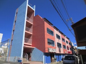 フラワ－マンション外観写真