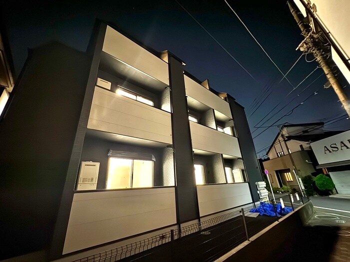 物件外観写真1　(外観写真)