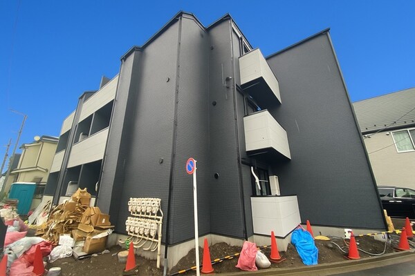 建築中