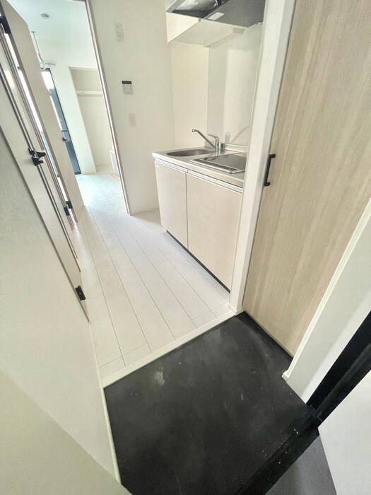 物件内観写真19　(玄関)