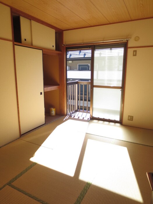 物件内観写真10　(居室)