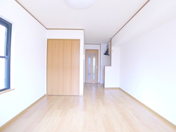 物件内観写真7　(居室)