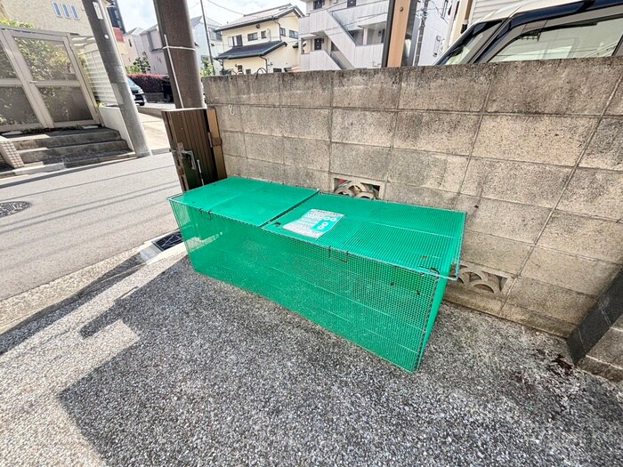 物件外観写真6　(建物設備)