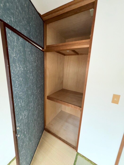 物件内観写真15　(収納)