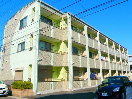 グリーンフォレストＩＮＡ外観写真