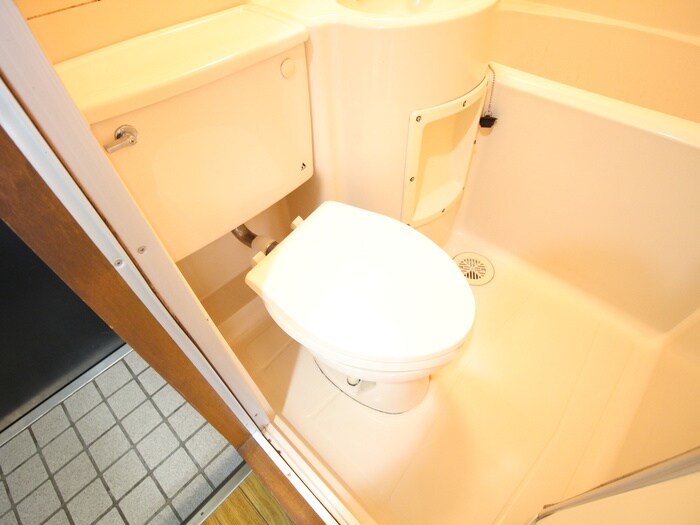 物件内観写真13　(トイレ)