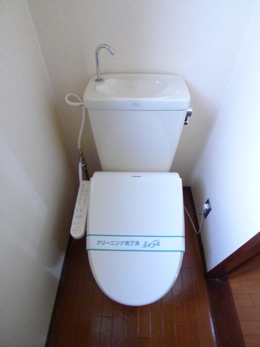 物件内観写真14　(トイレ)