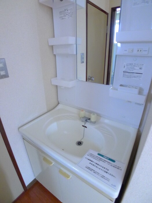 物件内観写真15　(洗面)