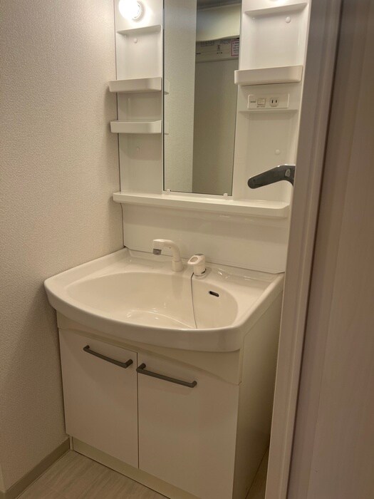 物件内観写真10　(洗面)