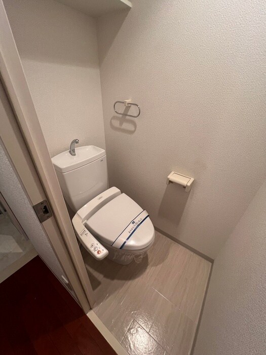 物件内観写真11　(トイレ)