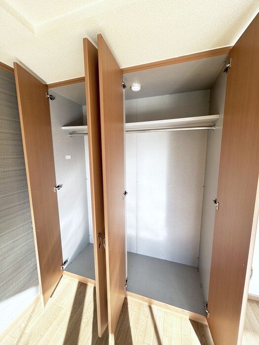 物件内観写真11　(収納)