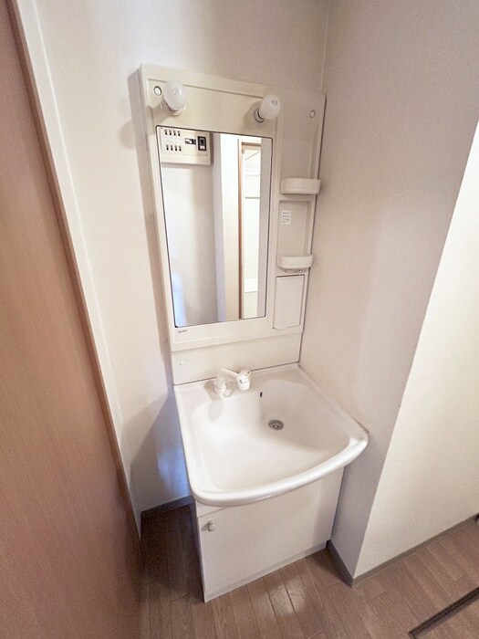 物件内観写真15　(洗面)